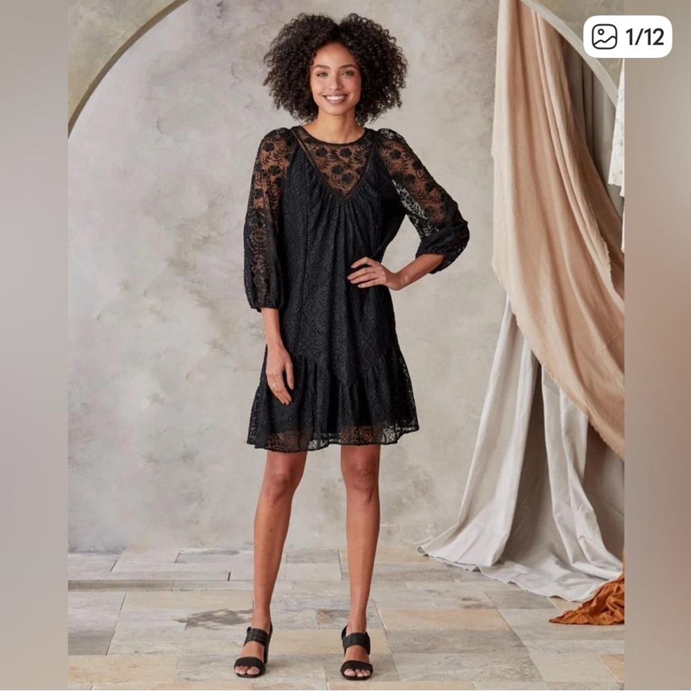 Sundance Black Lace Long Sleeve Dress